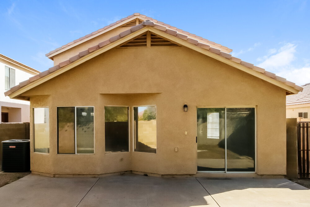 Building Photo - 1042 N Blackbird Dr