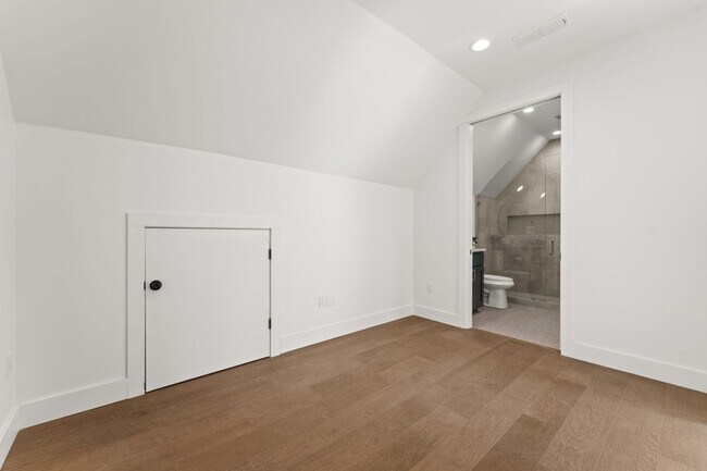 Building Photo - 3814 Wadford St