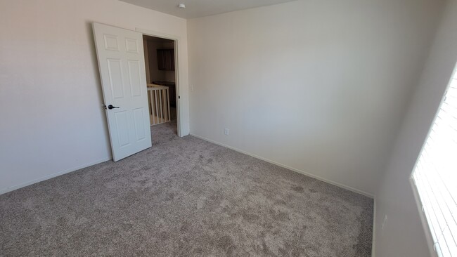 Building Photo - 4437 E Firestone Dr