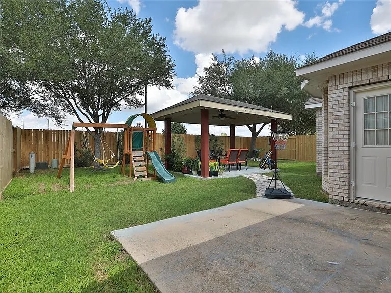 Building Photo - 6523 Trenton Lake Ln