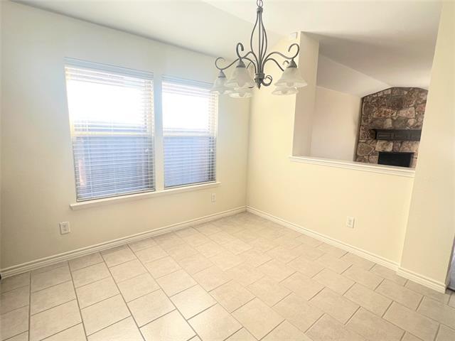 Building Photo - 1616 Bluebird Dr