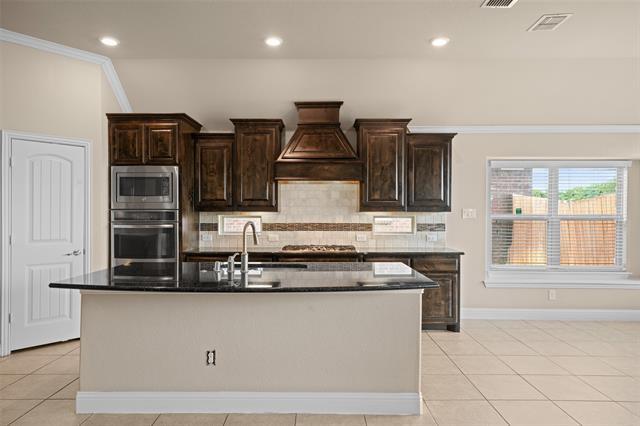 Building Photo - 600 Fishback Cir