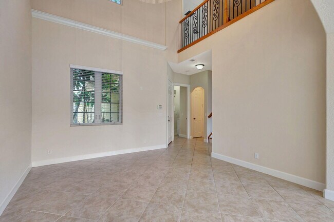 Building Photo - 4770 Cadiz Cir