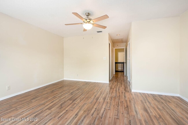 Building Photo - 1911 Cashew Courtway