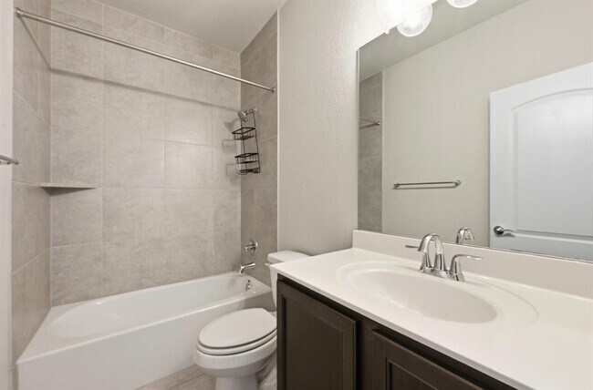 Building Photo - 8401 Orizzonte St