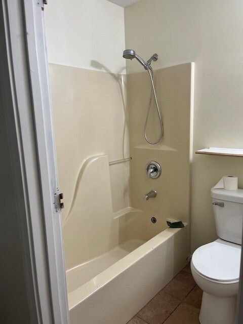 Building Photo - 405 Bertha Way