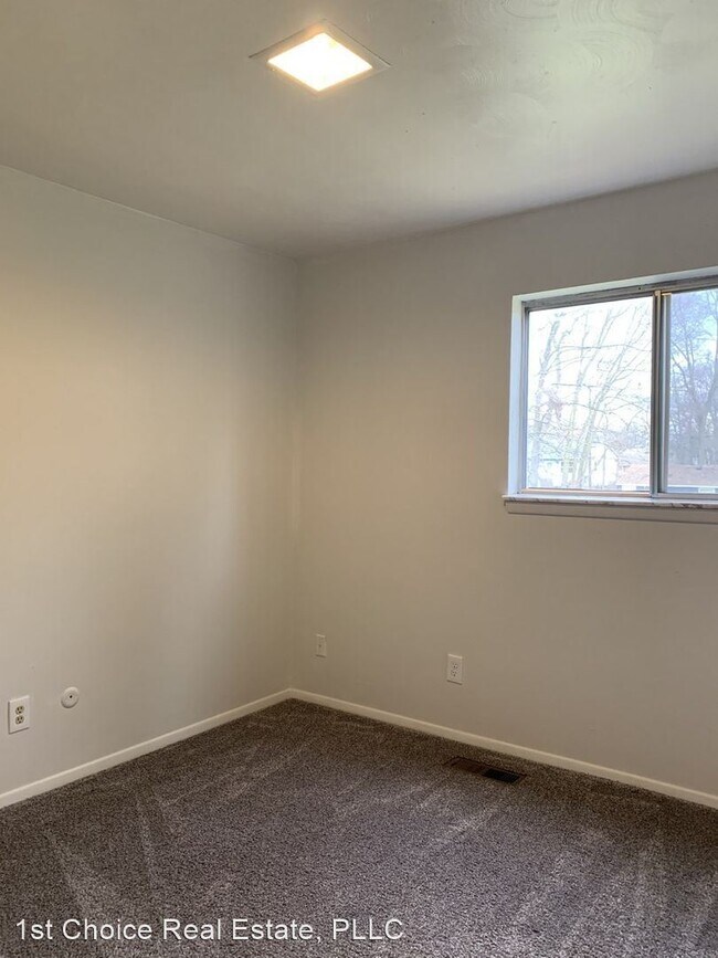Building Photo - 3 br, 1.5 bath House - 3700 Malibu