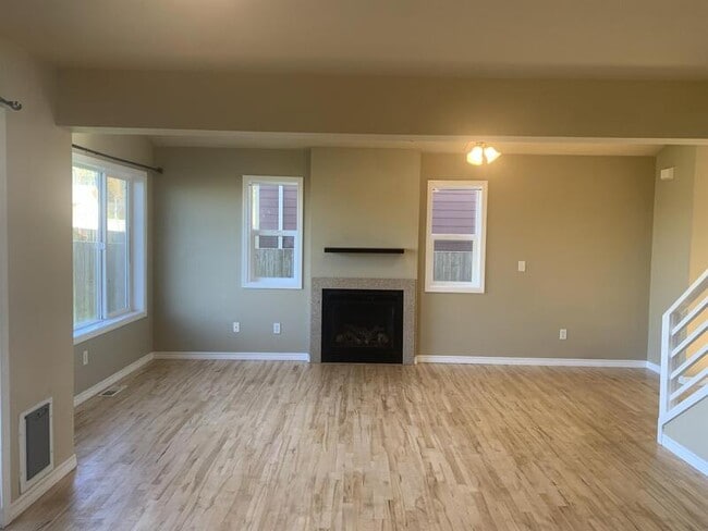 Building Photo - 4007 Ava Ln