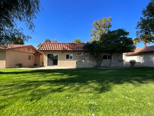 Building Photo - 75325 Pino Dr