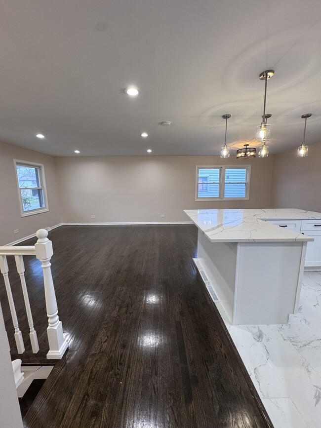 Building Photo - 1338 Jill Terrace