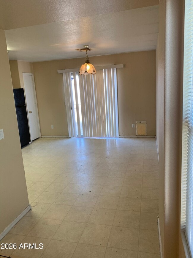 Building Photo - 12478 N Pablo St