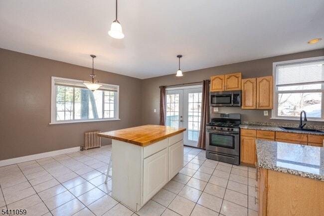 Building Photo - 189 Washington St