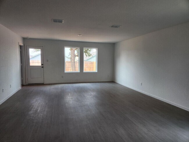 Building Photo - FOR LEASE!! NEW CONSTRUCTION!!!