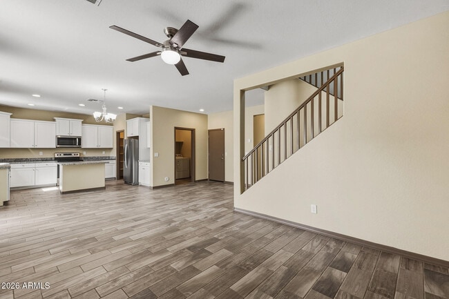 Building Photo - 7422 S 28th Pl