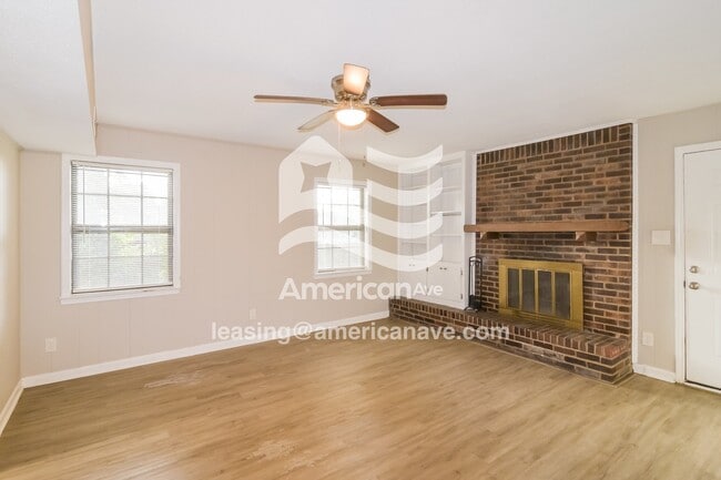 Building Photo - 4305 Liztame Dr