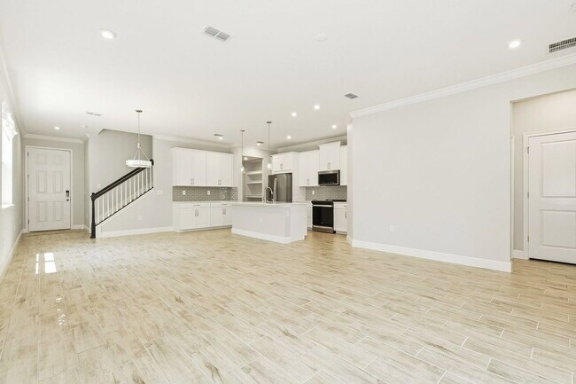 Building Photo - 5741 Grand Sonata Ave