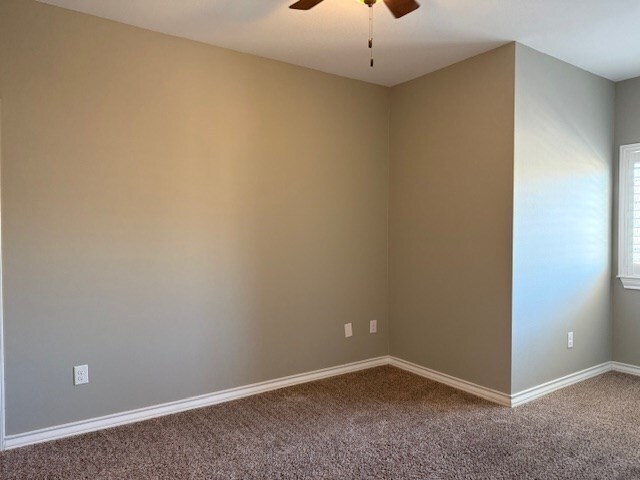 Building Photo - 3001 Pointer Ln