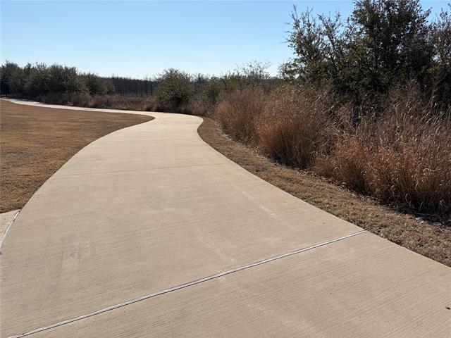 Building Photo - 1147 Spencer St S