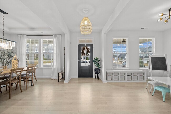 Building Photo - Gorgeous Upscale 5Br/3.5Bth Executive Home in Millbridge Waxhaw