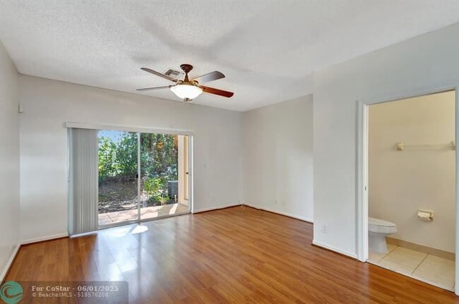 Building Photo - 5047 Palmbrooke Cir