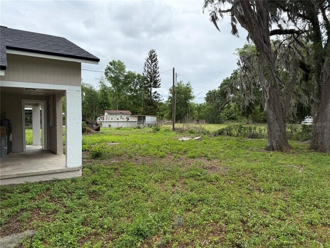 Building Photo - 17936 State Rd 52