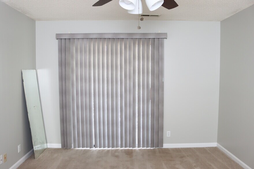 Downstairs Bedroom Blinds - 1057 Stones Throw Dr NW