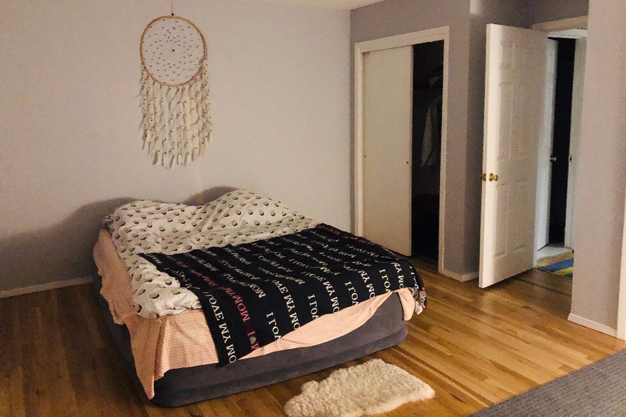 Bedroom - 11 Oxford Dr