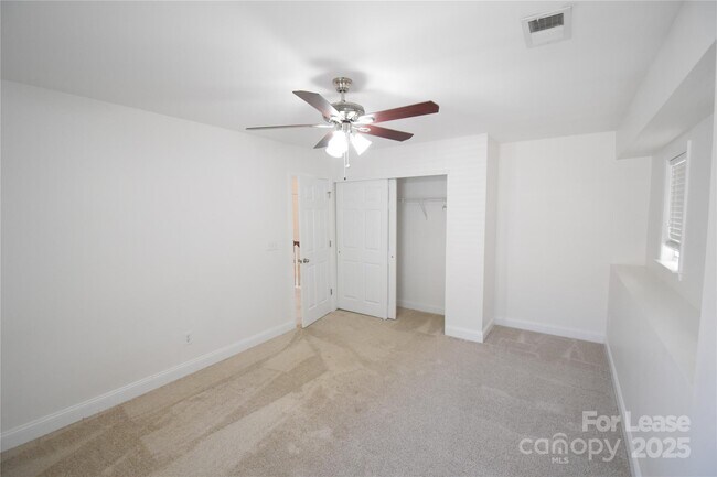 Building Photo - 6728 Evanton Loch Rd