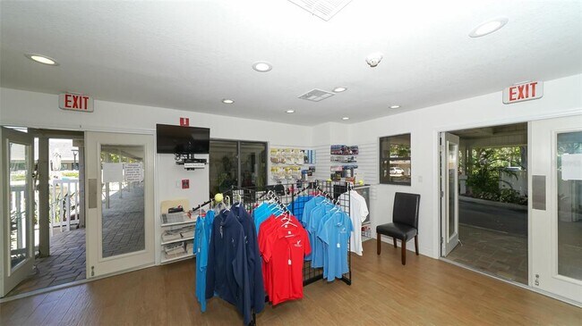 Building Photo - 5400 Eagles Point Cir