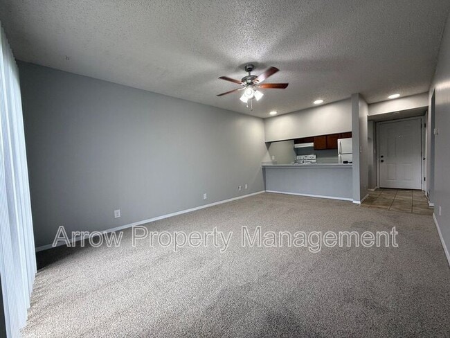 Building Photo - 4541 Tranquility Dr