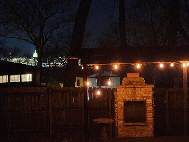 Building Photo - Updated 4-Bed 2-Bath SF Home with Lake Views & Great Entertaining Space in Monona