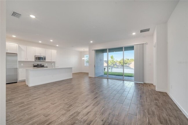 Building Photo - 2272 Sirena Ln