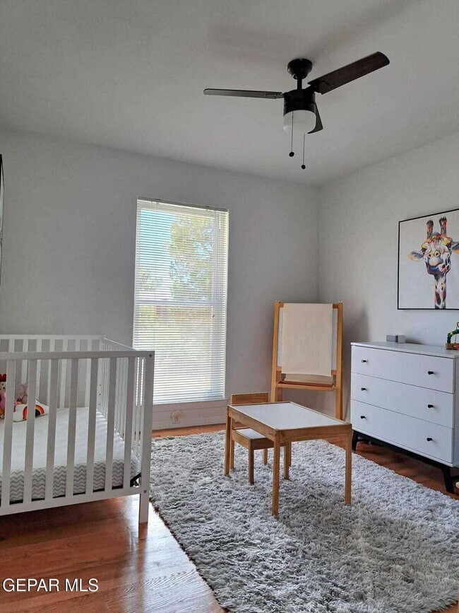 Building Photo - 817 Centennial Dr