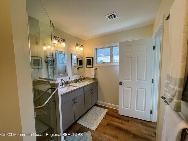 Building Photo - 1815 S M St