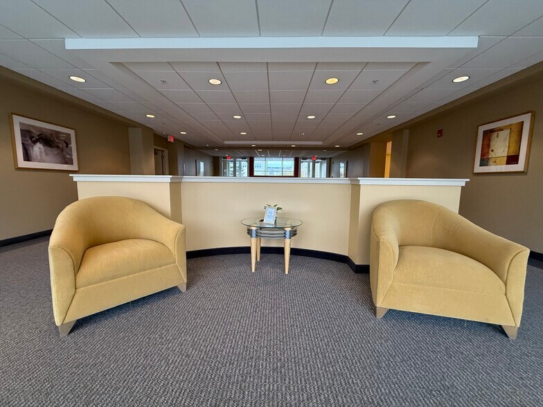 Building Photo - 211 Central St