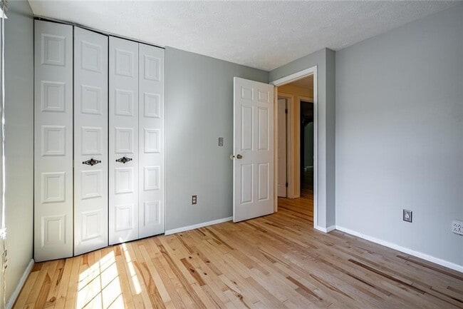 Building Photo - 2843 Pine Meadow Dr
