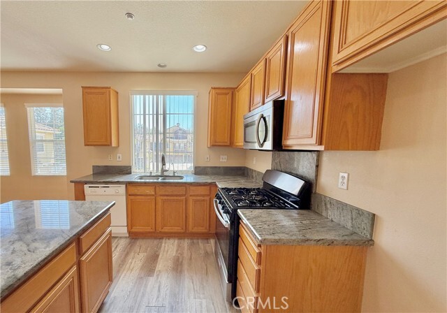 Building Photo - 712 Timberwood