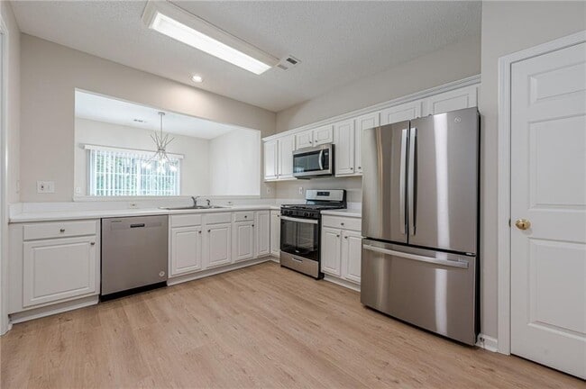 Building Photo - 3614 Gainesway Trace