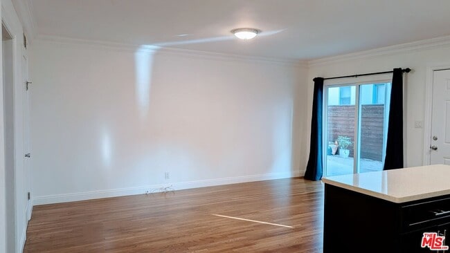 Building Photo - 1728 S Robertson Blvd