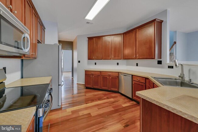 Building Photo - 42704 Sandman Terrace