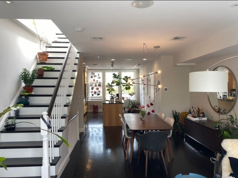 Building Photo - 40 Appleton St