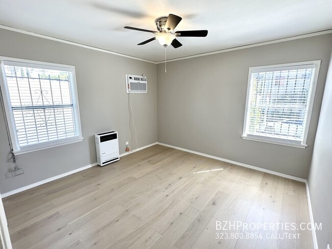 Building Photo - Newly Updated 1Bedroom 1Bathroom In Hollywood