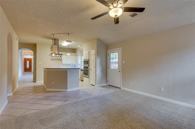 Building Photo - 9120 Cumberland Dr