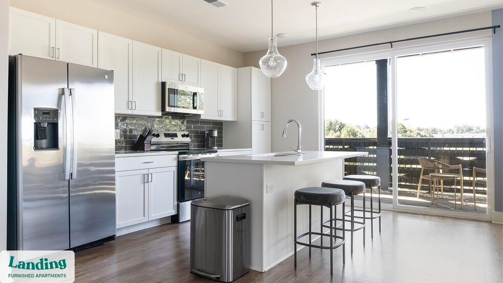 Building Photo - 1000 Forestview Dr