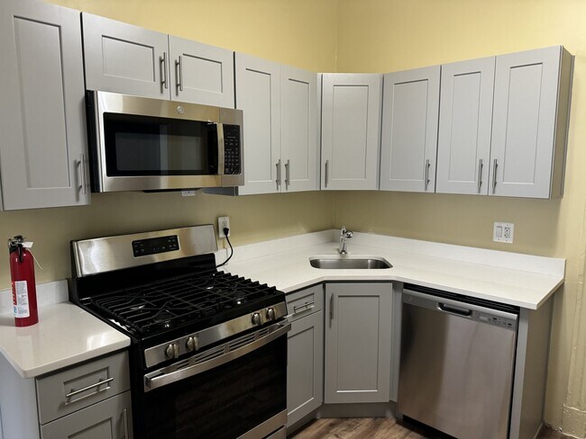 Building Photo - 4016 7th St NW