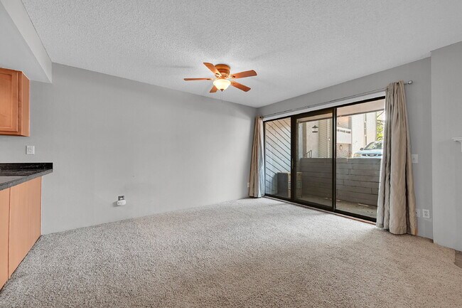 Building Photo - $1,350.00, 1-bedroom, 1-bathroom Lower Lev...