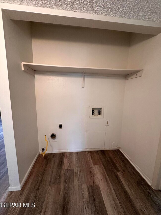 Building Photo - 3228 Isla Cocoa Ln