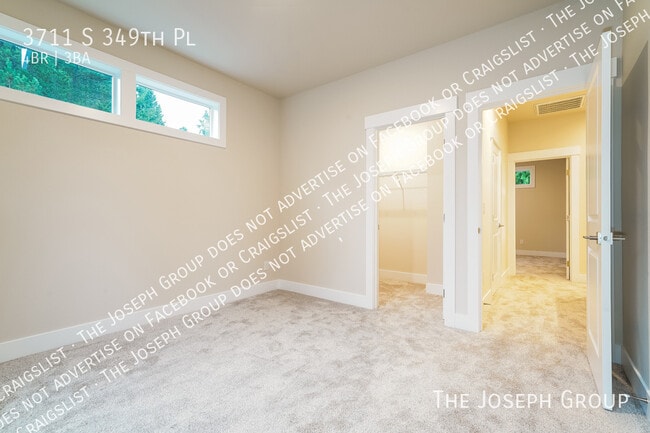 Building Photo - 3711 S 349th Pl