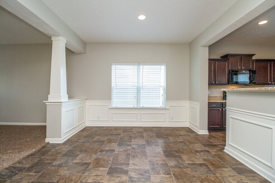 Building Photo - 2527 Salem Glen Xing