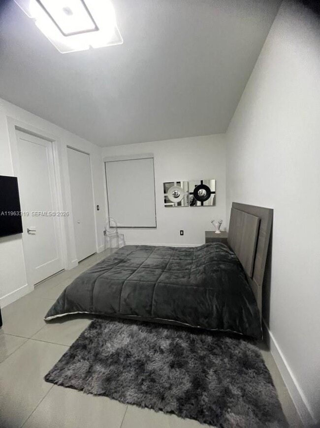 Building Photo - 6312 NW 105th Pl